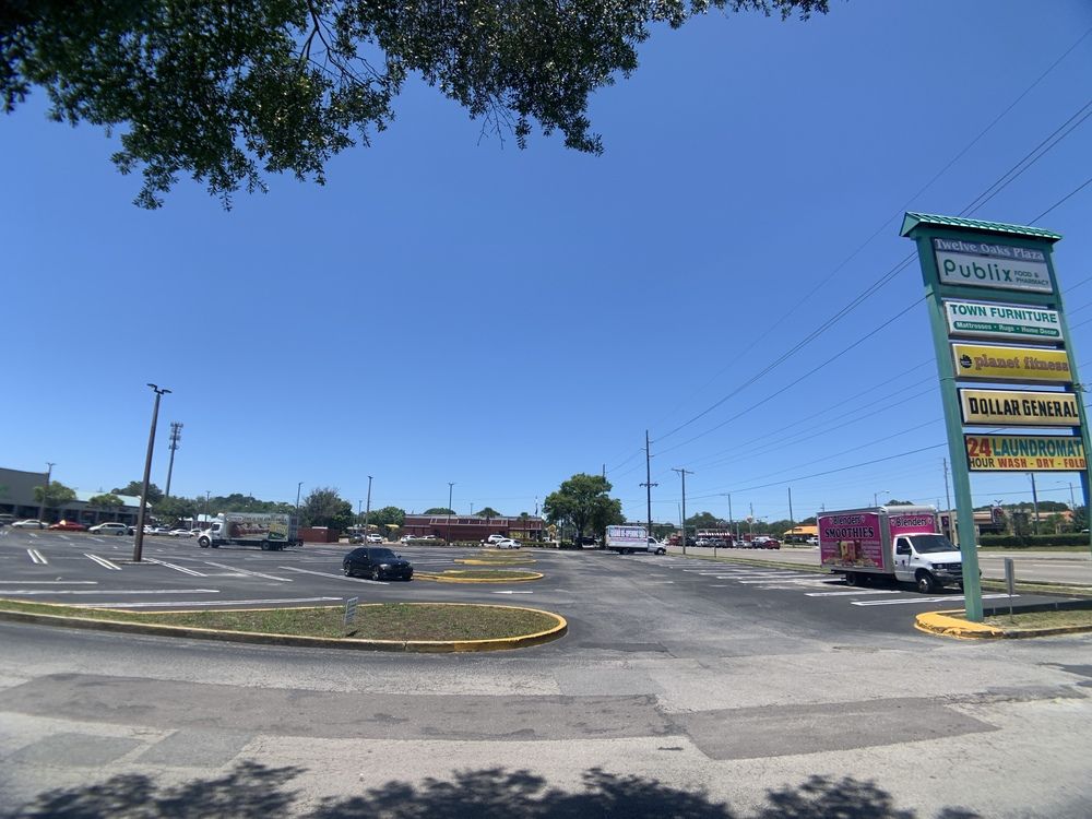 Twelve Oaks Plaza: 7004 W Waters Ave, Tampa, FL 33634